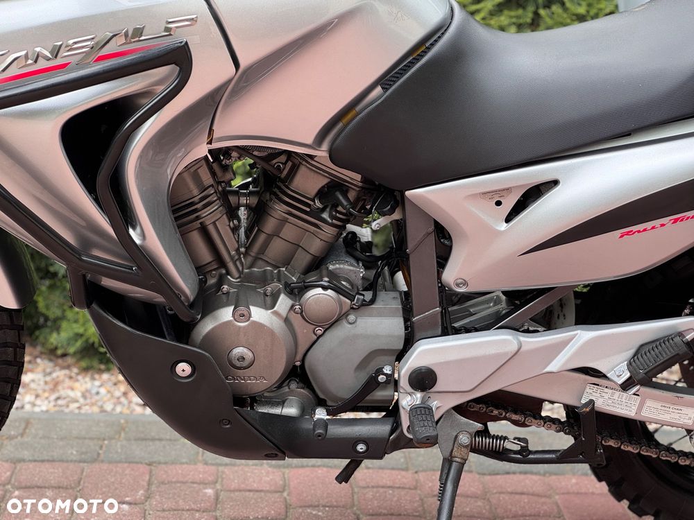Honda XL - 16