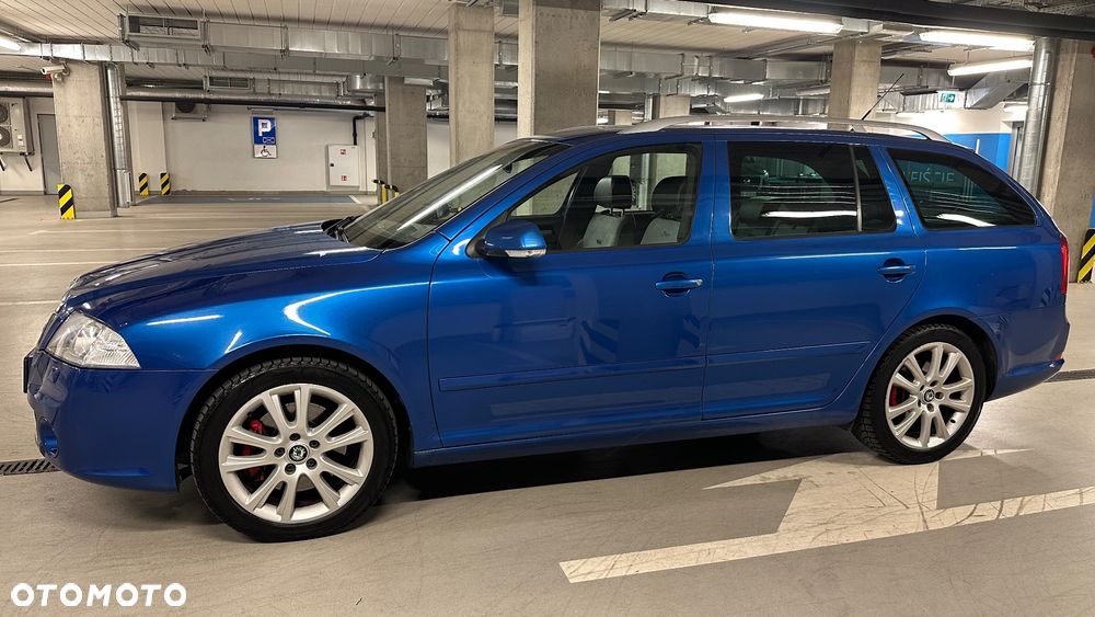 Skoda Octavia 2.0 TDI DPF RS - 34
