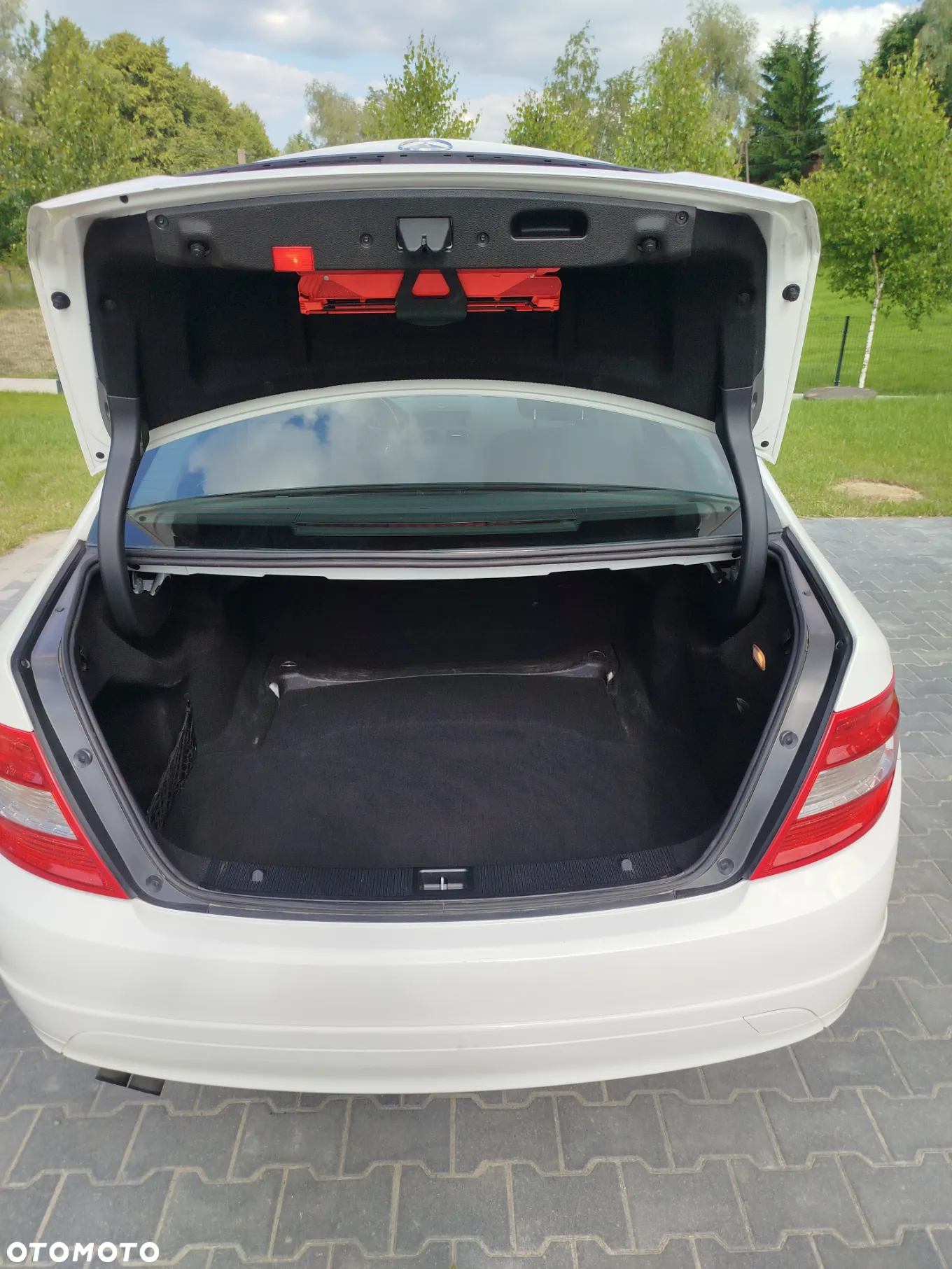 Mercedes-Benz Klasa C 200 CDI BlueEff Elegance - 15