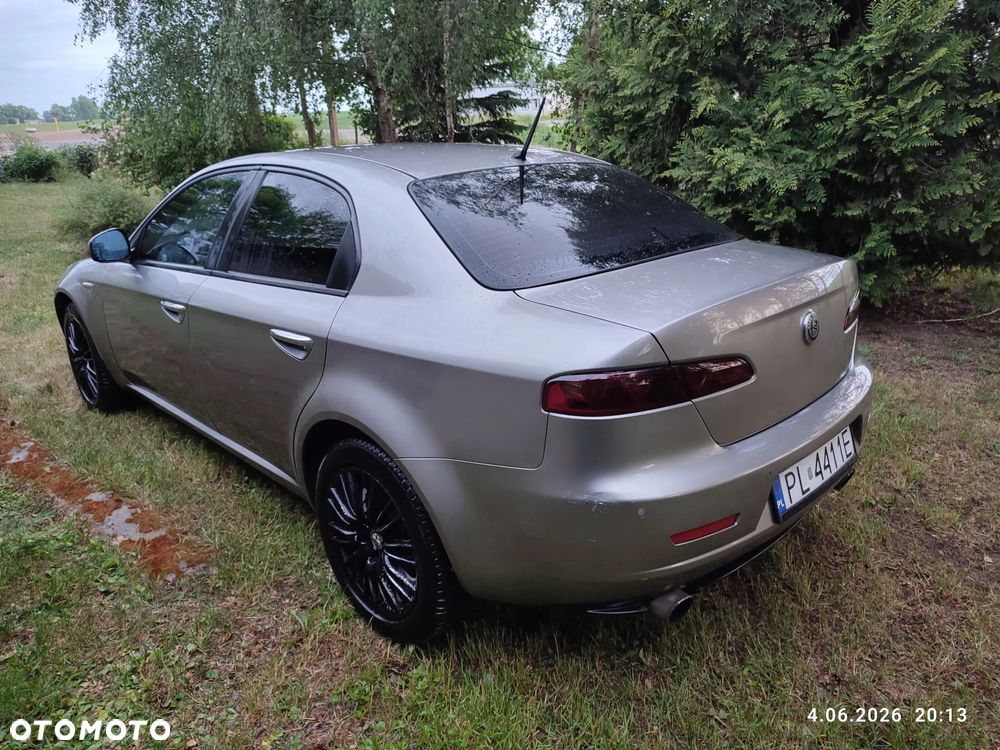 Alfa Romeo 159 1.9 JTDM 16V DPF Distinctive - 3