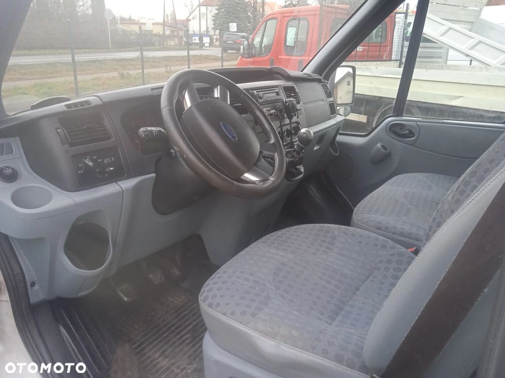 Ford Transit - 3
