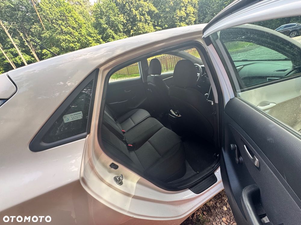 Hyundai i30 1.6 CRDi Classic - 4
