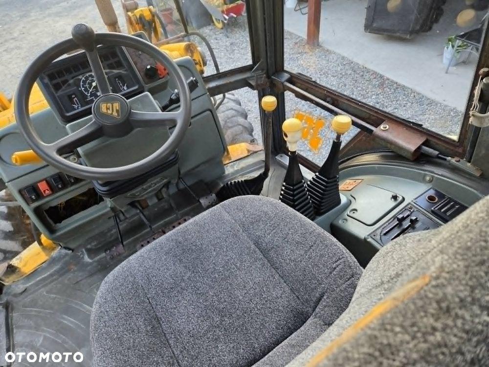 JCB 3CX - 13