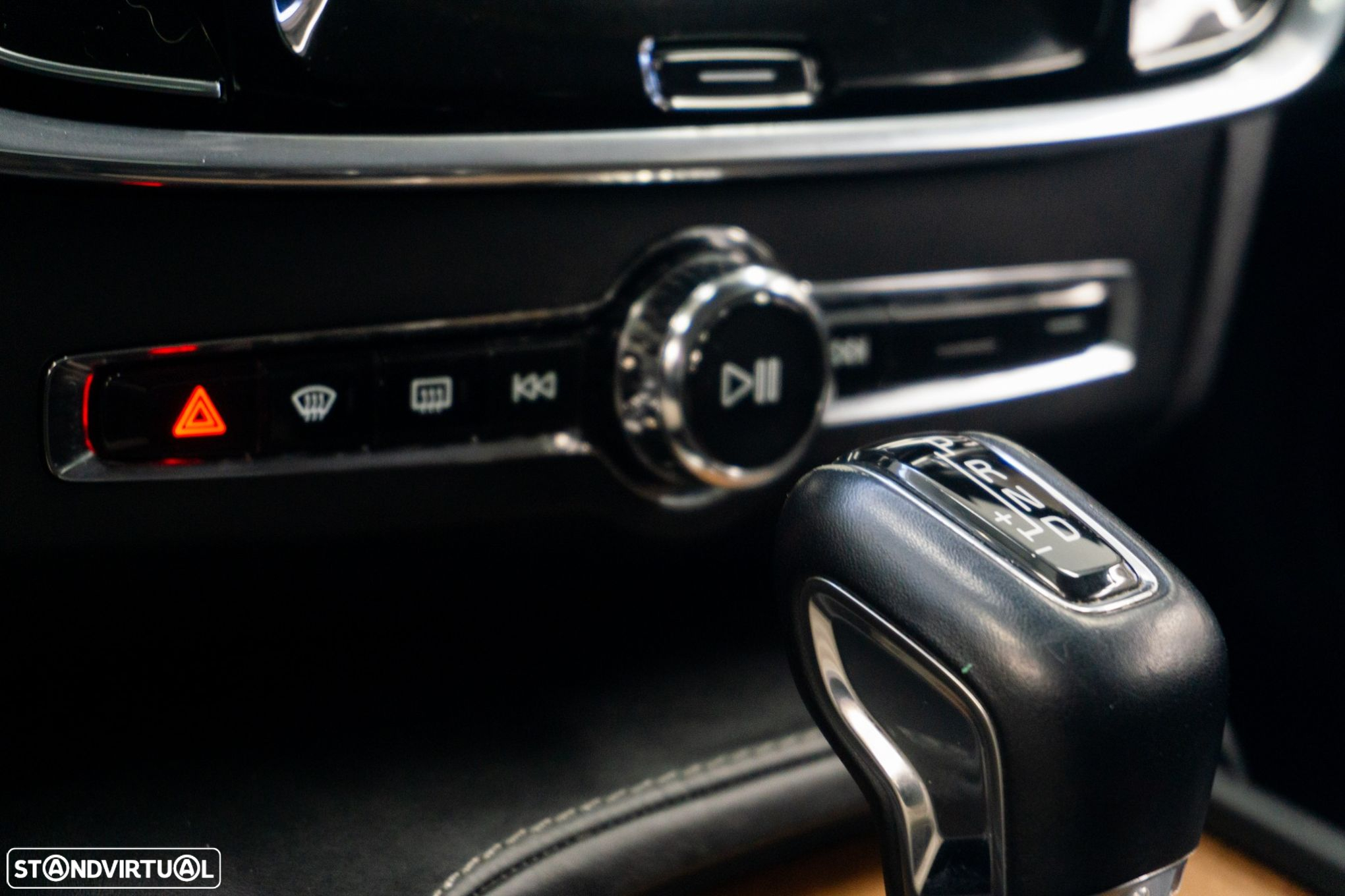Volvo V90 2.0 D4 Inscription Geartronic - 33