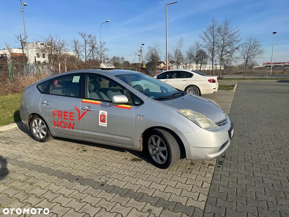 Toyota Prius 1.5 VVT-i Sol - 3