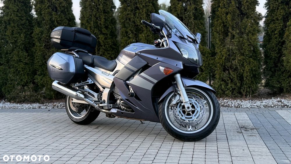 Yamaha FJR - 7