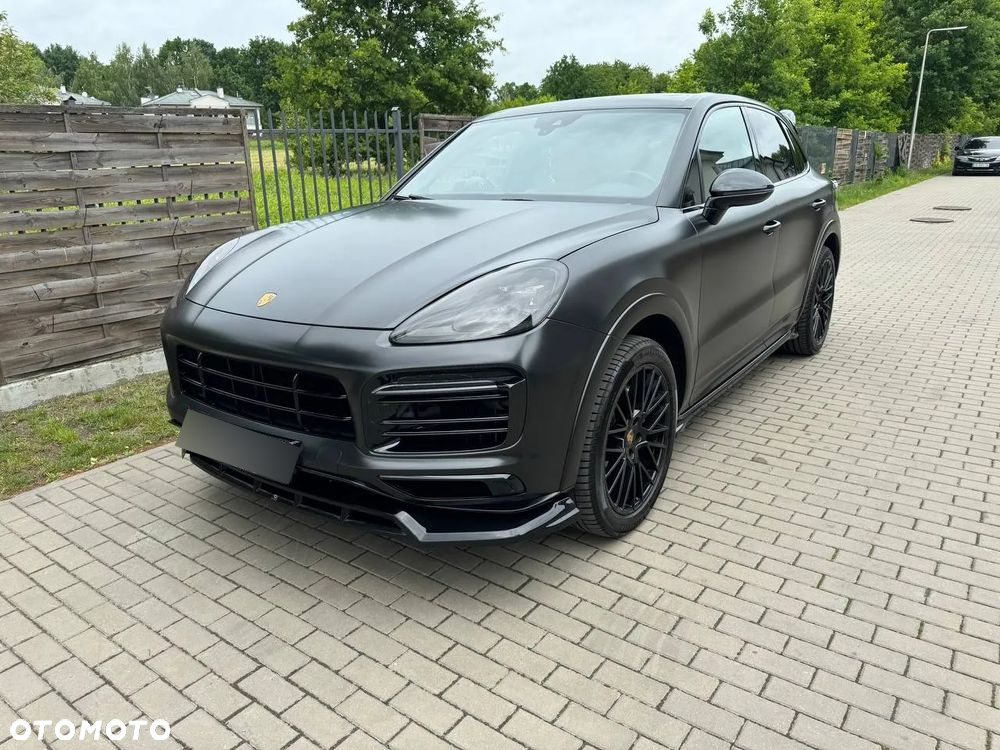 Porsche Cayenne Platinum Edition - 2
