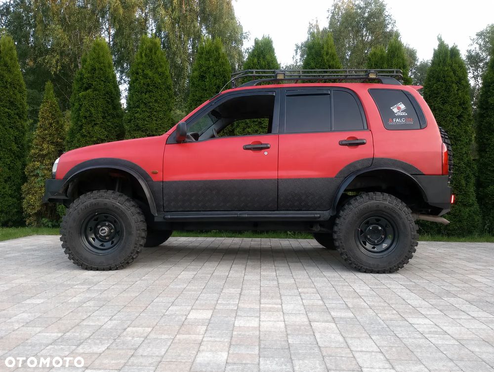 Suzuki Grand Vitara 2.5 V6 - 1