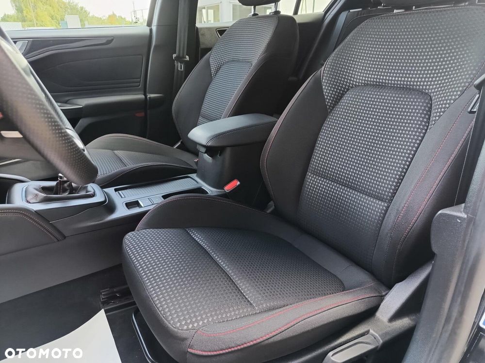 Ford Focus 1.0 EcoBoost ST-Line X - 13