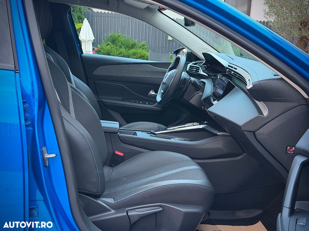 Peugeot 308 1.2 L PureTech Turbo S&S EAT8 Allure Pack - 25