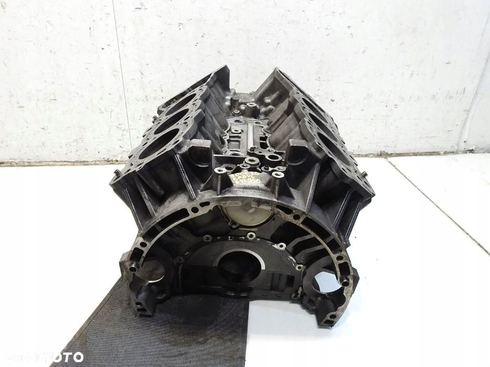 BLOK SILNIKA 642950 CHRYSLER 300C 3.0 CRD V6 642950 - 3