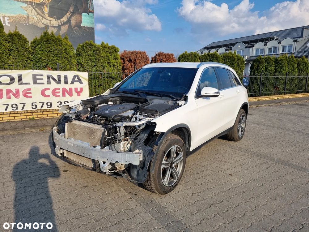 Mercedes-Benz GLC - 7