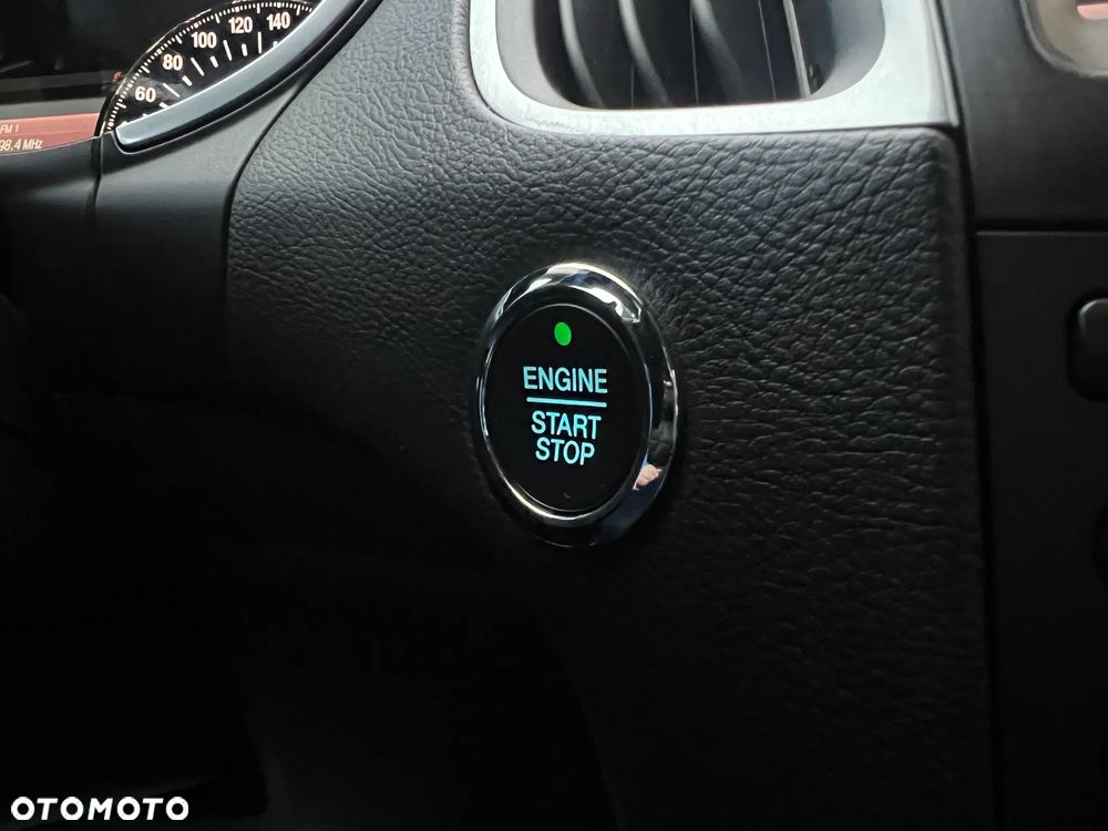 Ford S-Max ver-2-0-tdci-4wd-titanium-powershift - 35