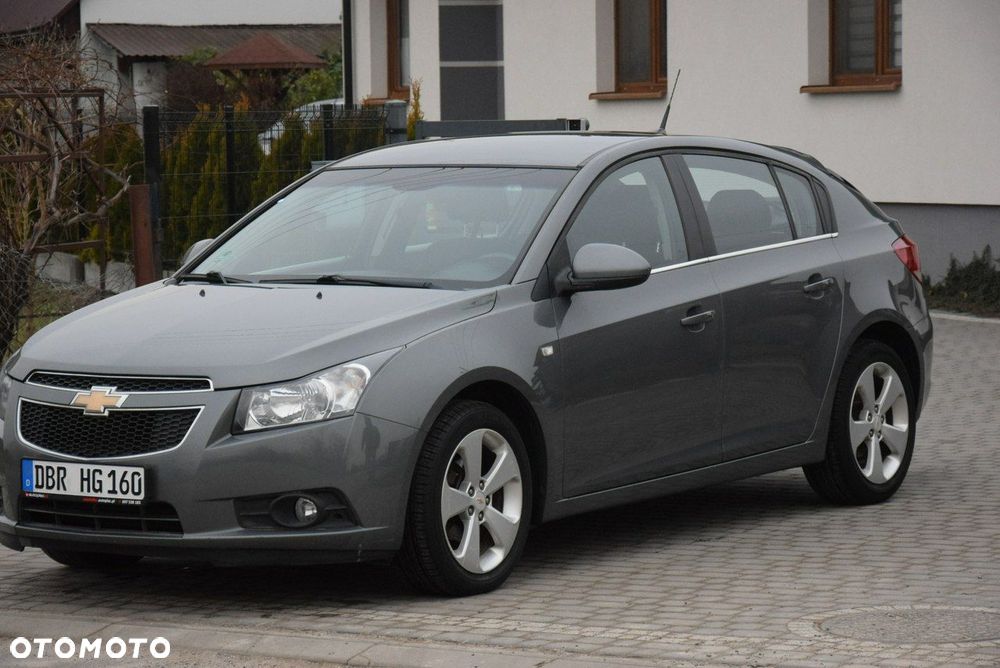 Chevrolet Cruze - 1