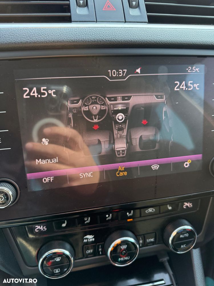 Skoda Octavia 2.0 TDI DSG Style - 18