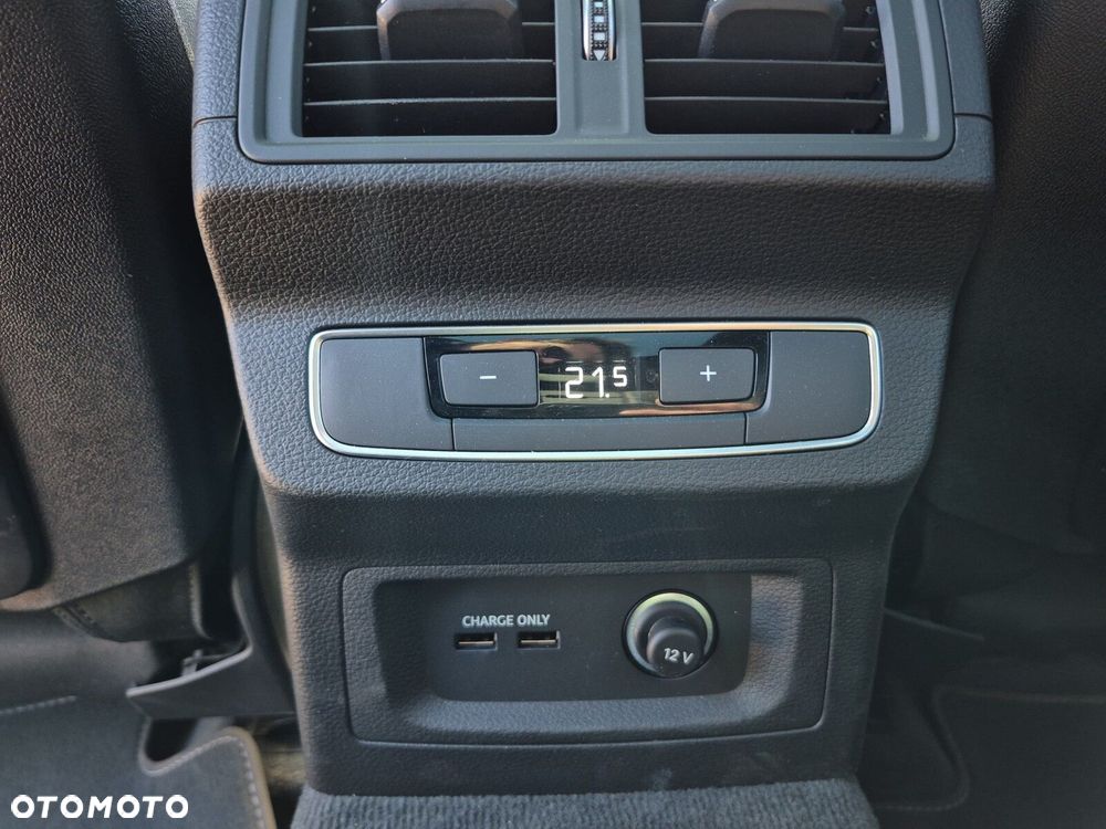 Audi Q5 35 TDI mHEV S Line S tronic - 36