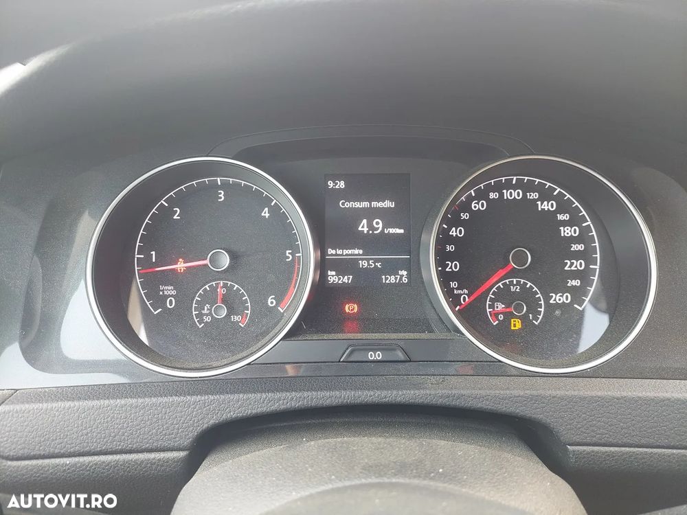 Volkswagen Golf 1.6 TDI Trendline - 7