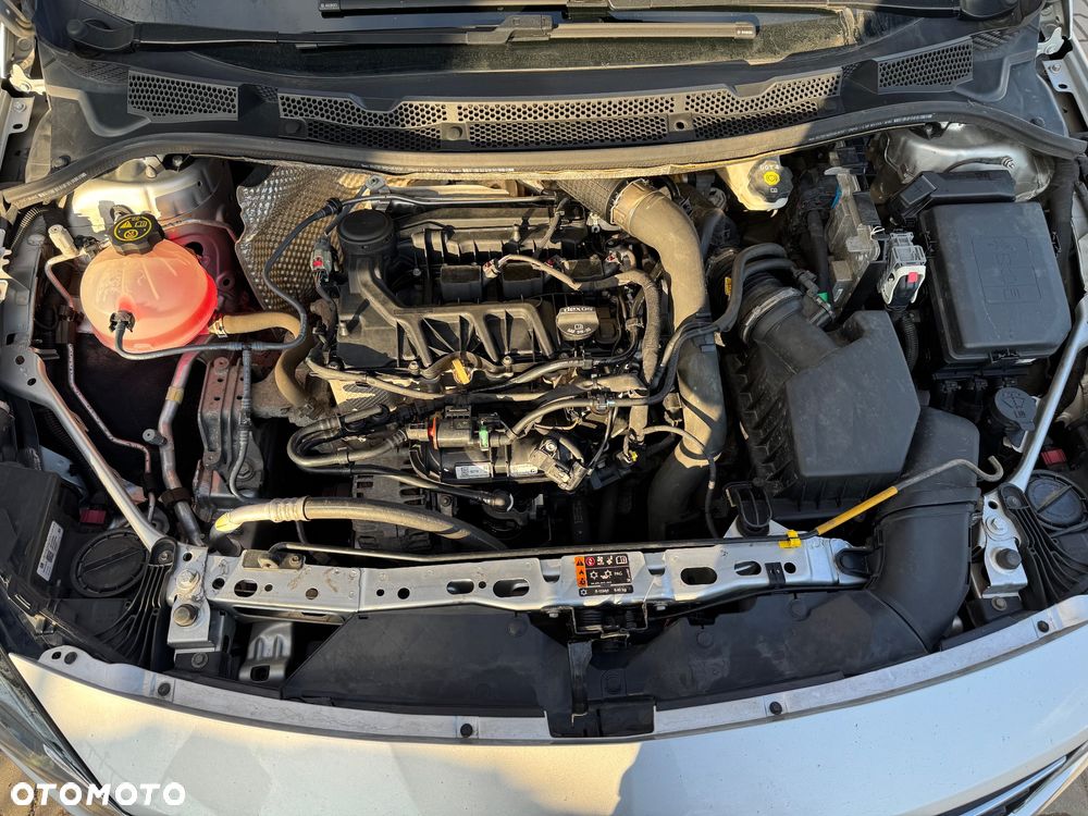 Opel Astra 1.2 T Edition S&S - 13