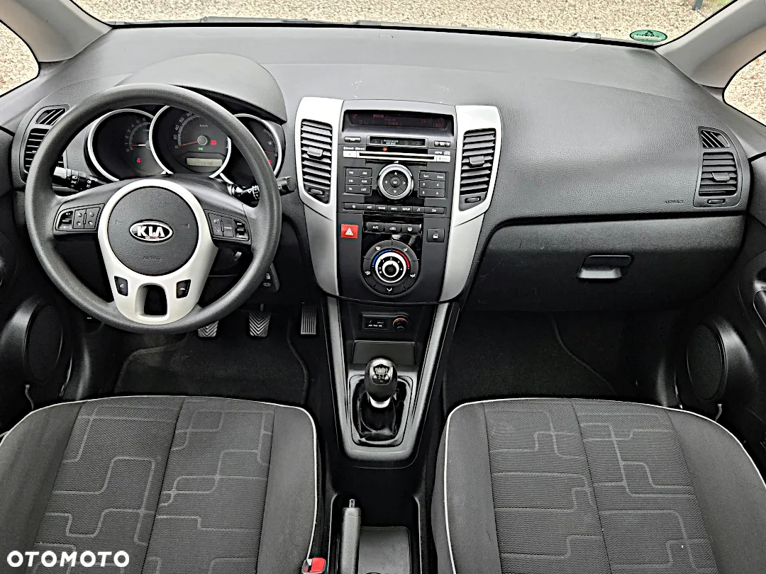 Kia Venga 1.4 L - 5