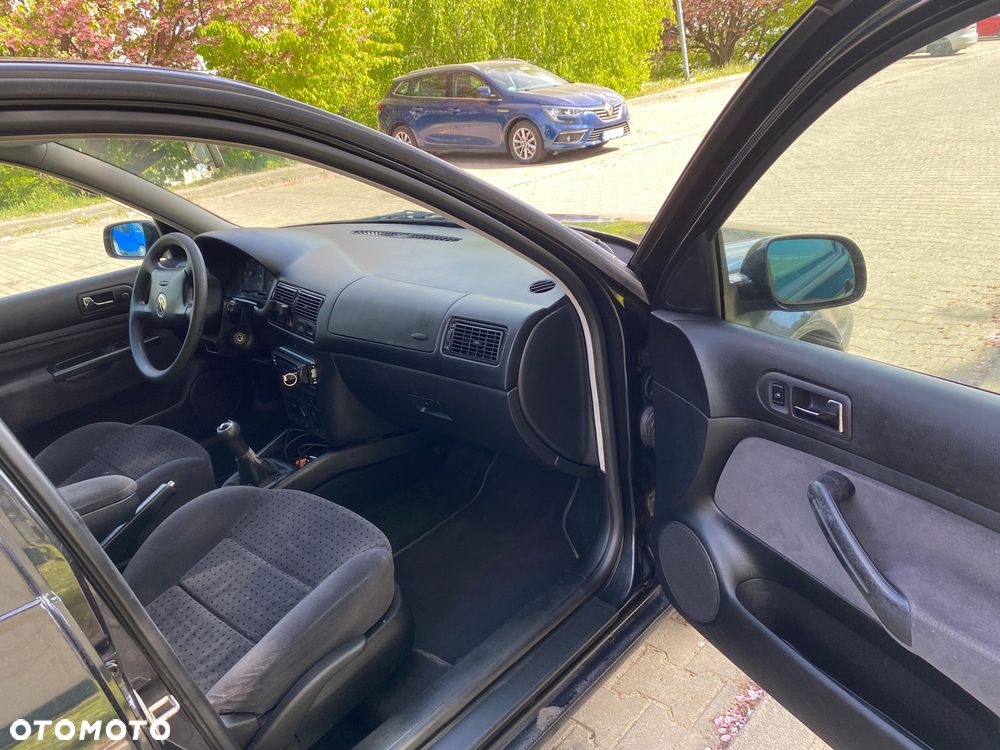 Volkswagen Golf 1.4 Comfortline - 7