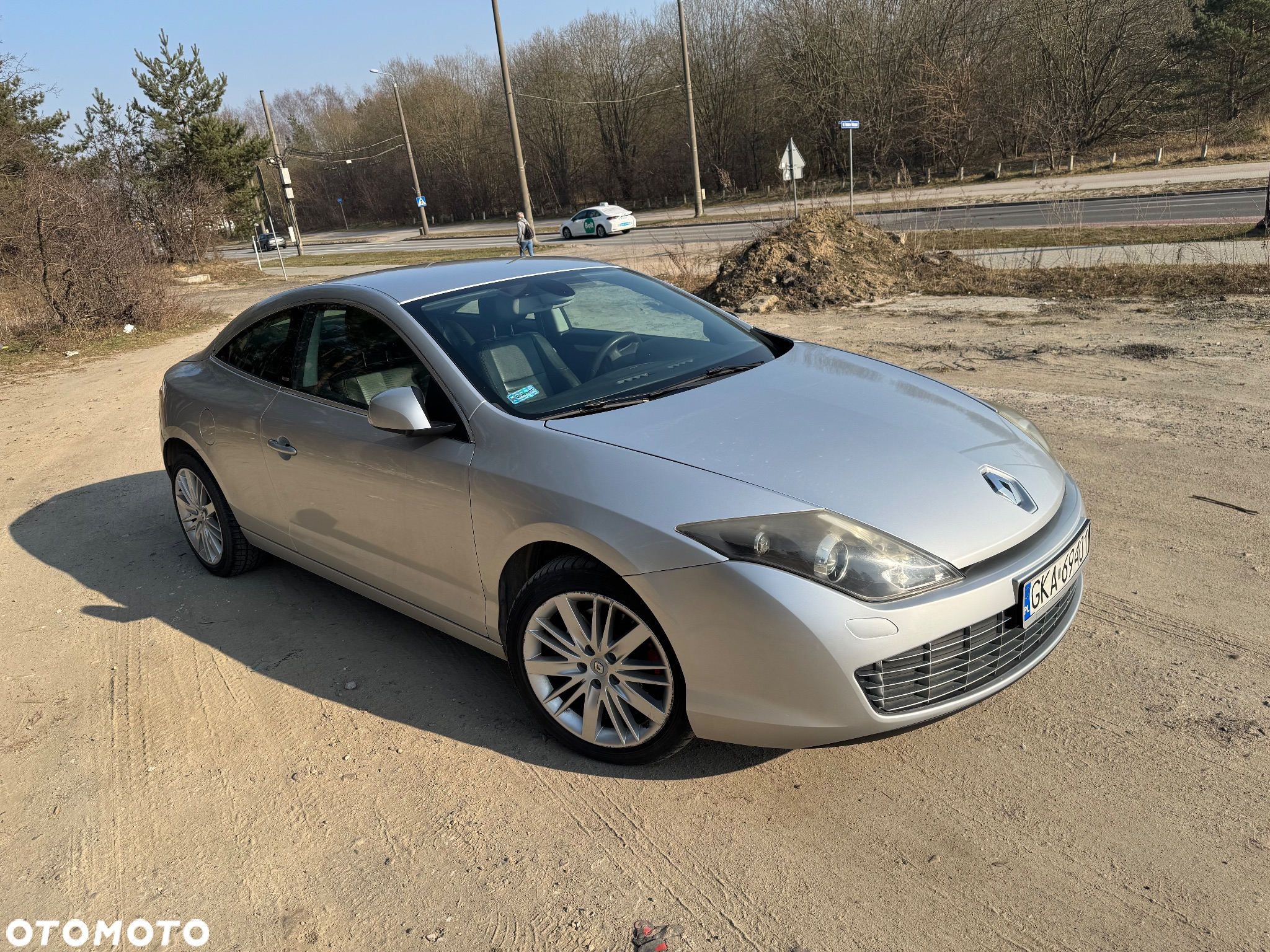 Renault Laguna Coupe 2.0 dCi FAP Dynamique - 11