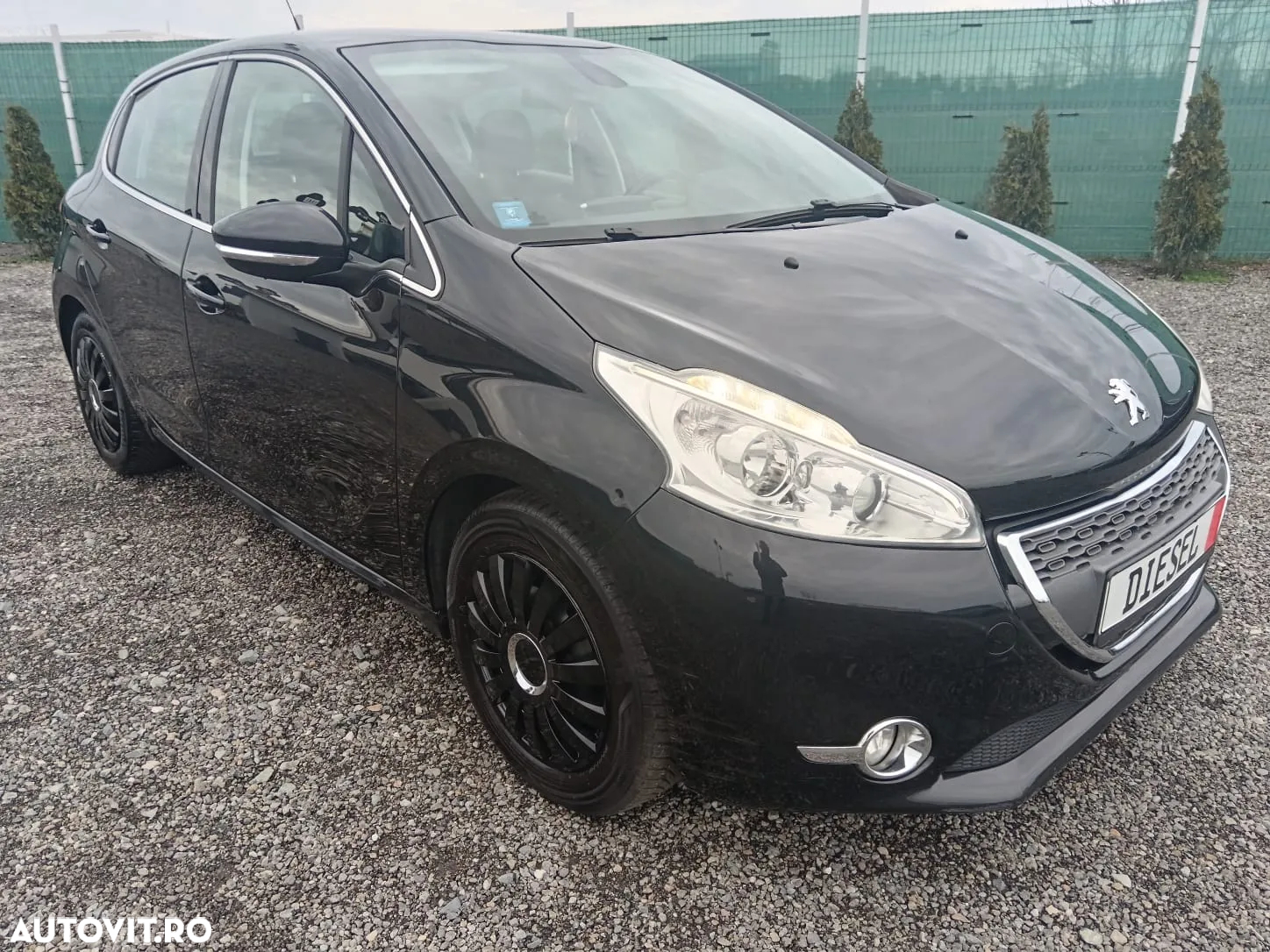Peugeot 208 1.4 HDi FAP Style - 26