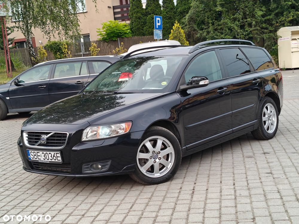 Volvo V50 D5 R-Design Summum - 1
