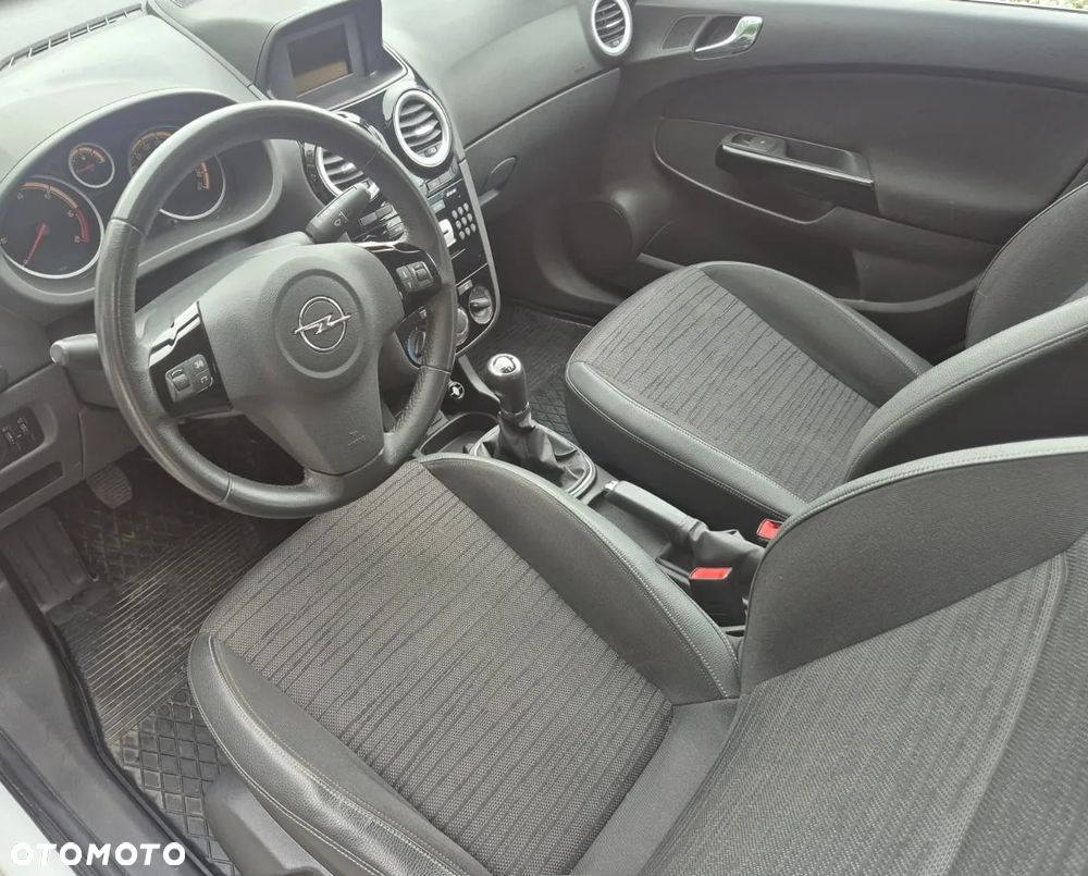 Opel Corsa 1.3 CDTI Enjoy S&S - 9