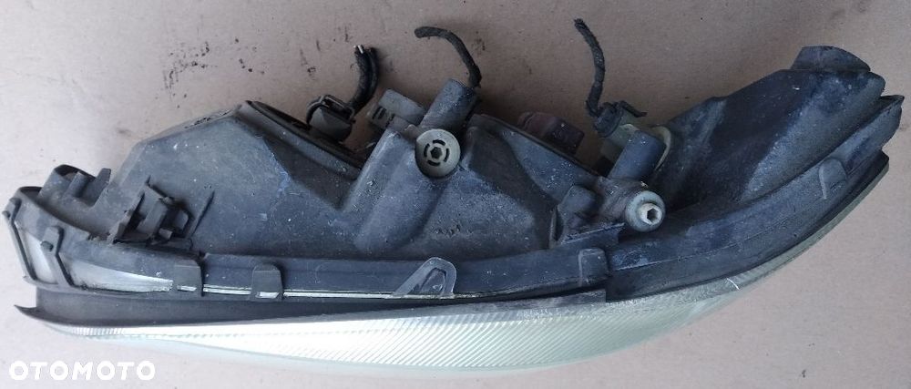 Opel Zafira A 1 I lampa przód przednia prawa - 7