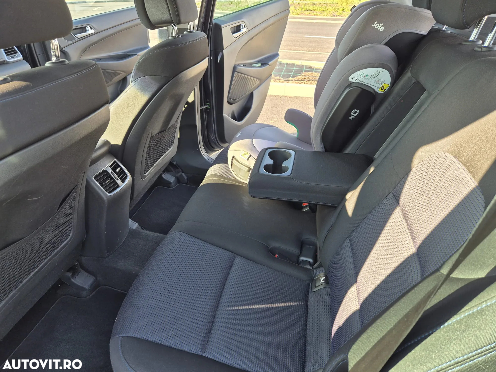 Hyundai Tucson 2.0 CRDI 4WD Automatik Advantage - 16