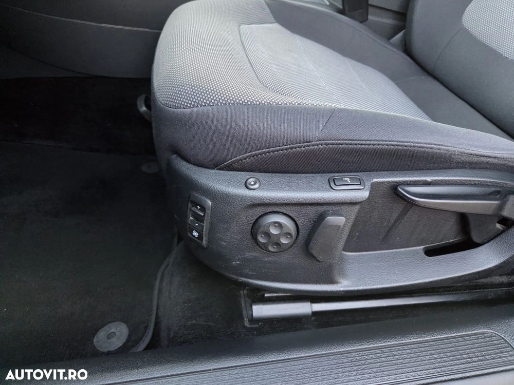 Volkswagen Passat CC 2.0 Blue TDI DSG - 9