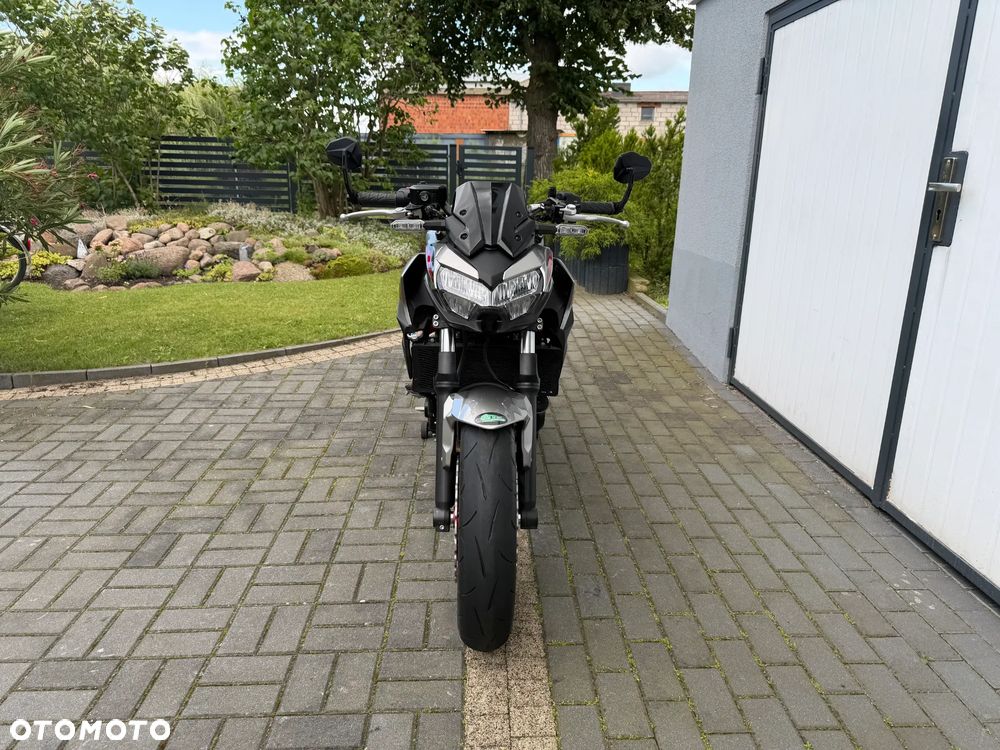 Kawasaki Z 650 - 10