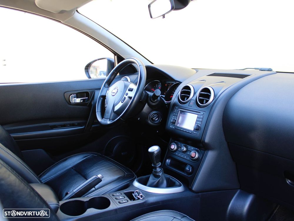 Nissan Qashqai +2 1.5 dCi Tekna Premium 18 - 58