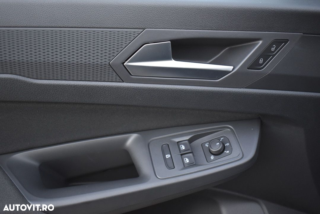 Ford Tourneo Connect - 16