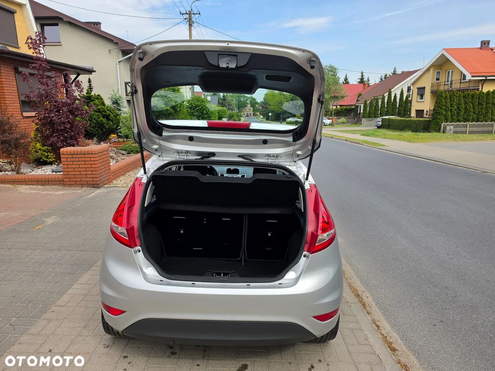 Ford Fiesta - 20