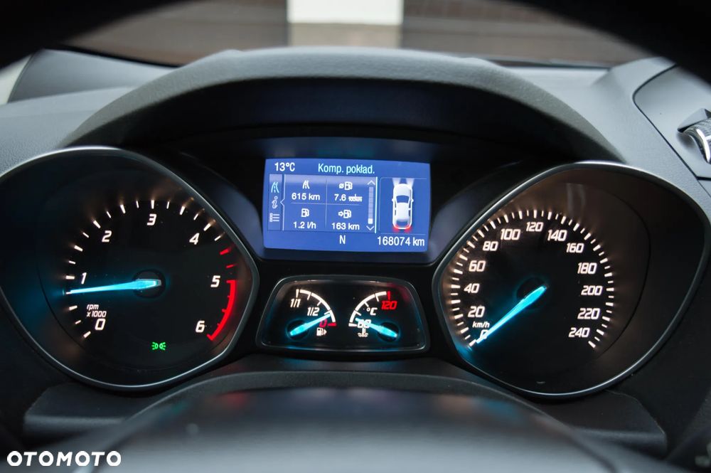 Ford Kuga 2.0 TDCi 4WD Titanium - 19