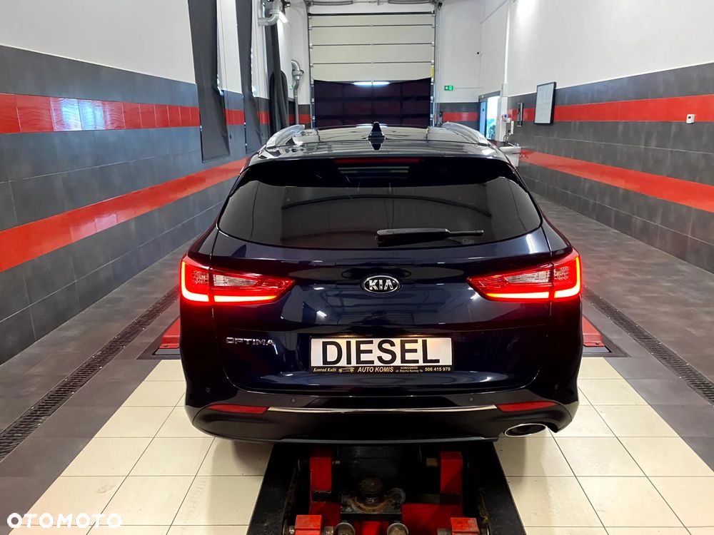 Kia Optima 1.7 CRDI XL DCT - 12