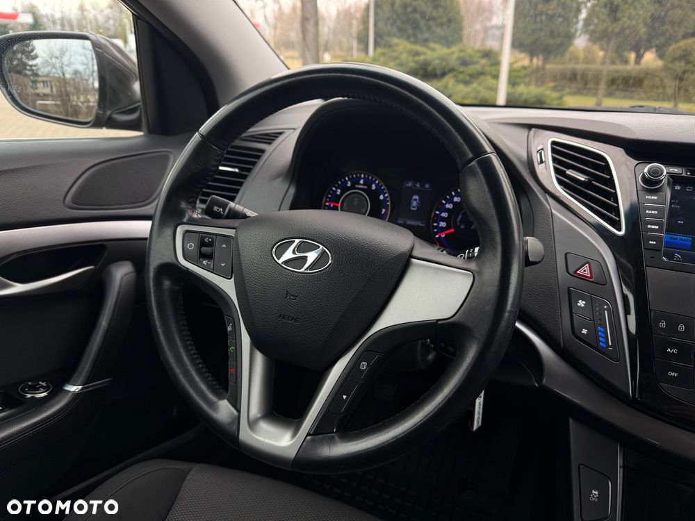 Hyundai i40 i40cw 1.6 Fifa World Cup Edition - 39