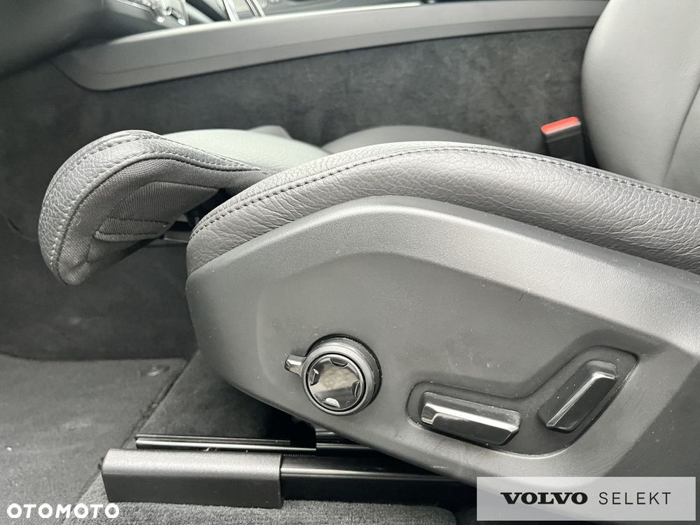 Volvo XC 60 - 13