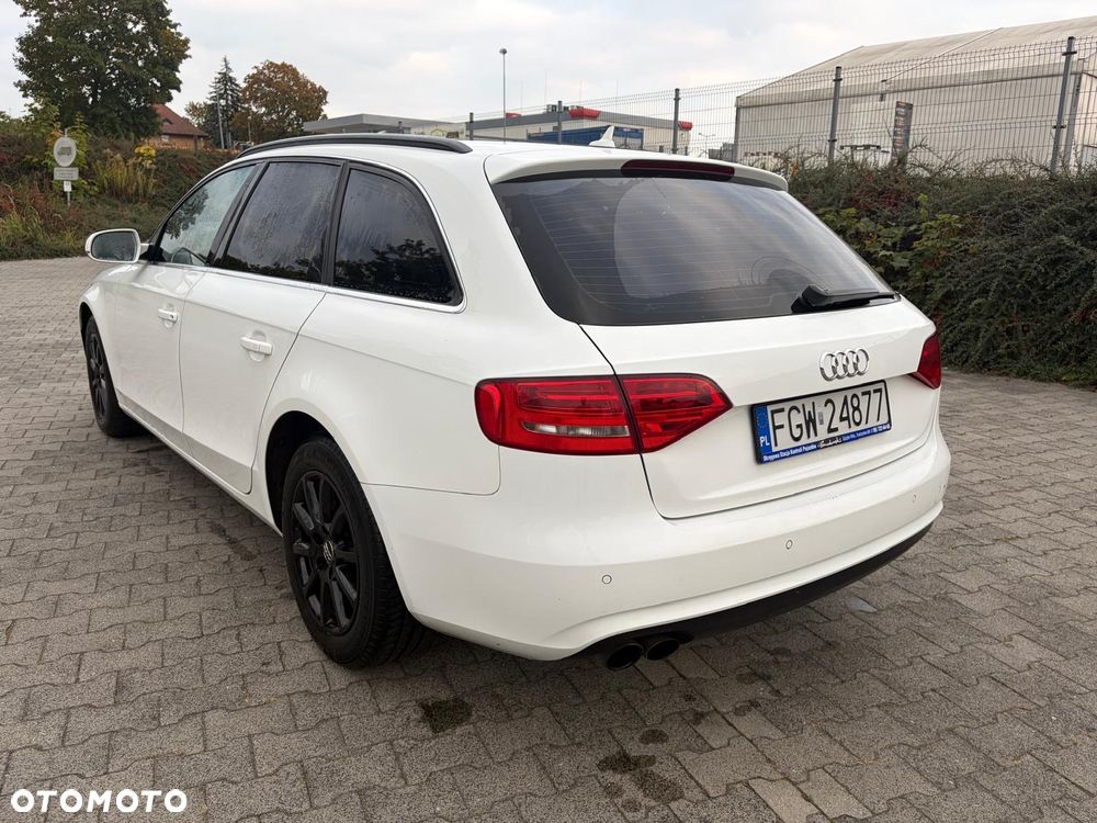 Audi A4 Avant - 5