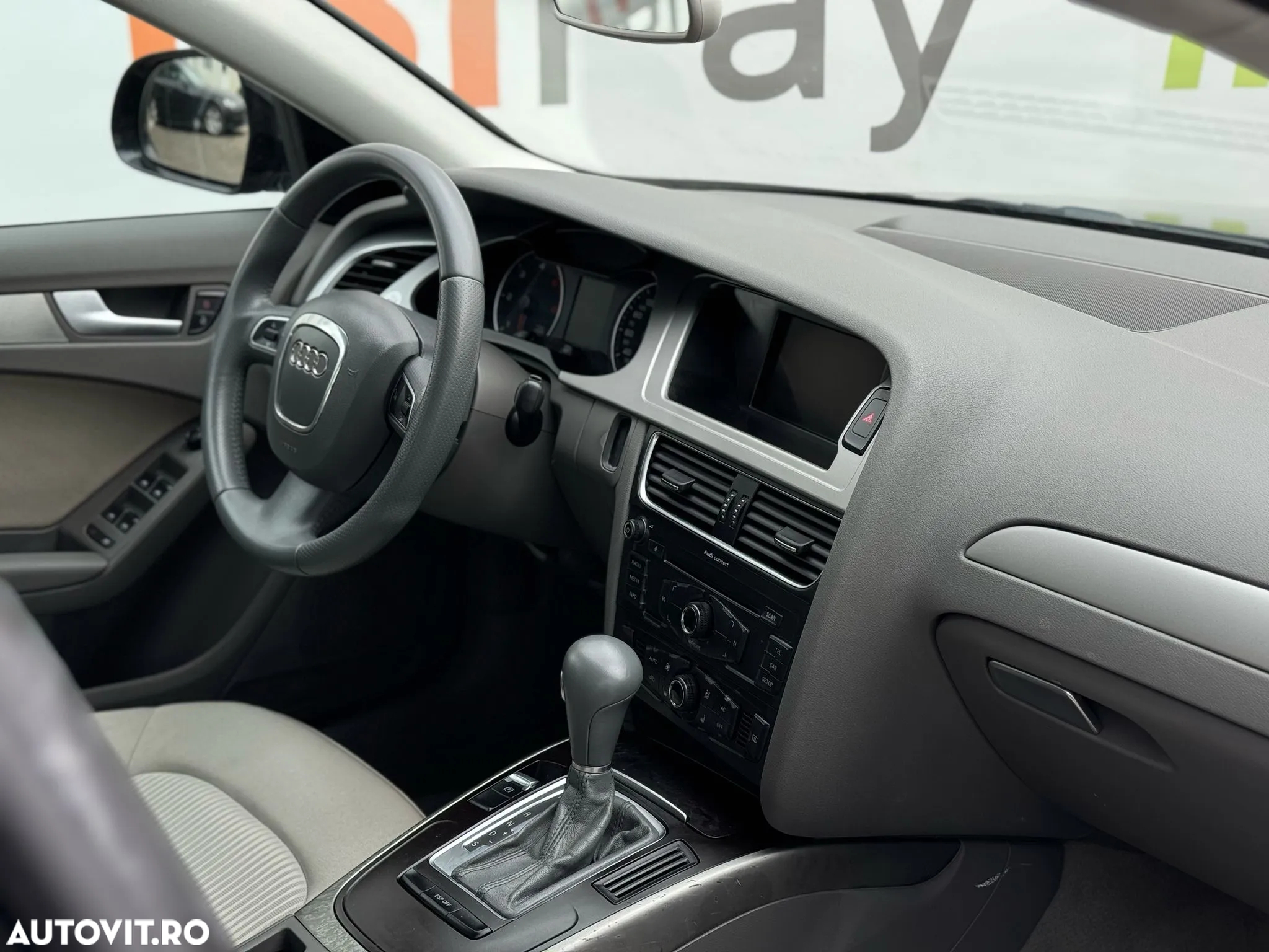 Audi A4 2.0 TDI Multitronic Avant - 31