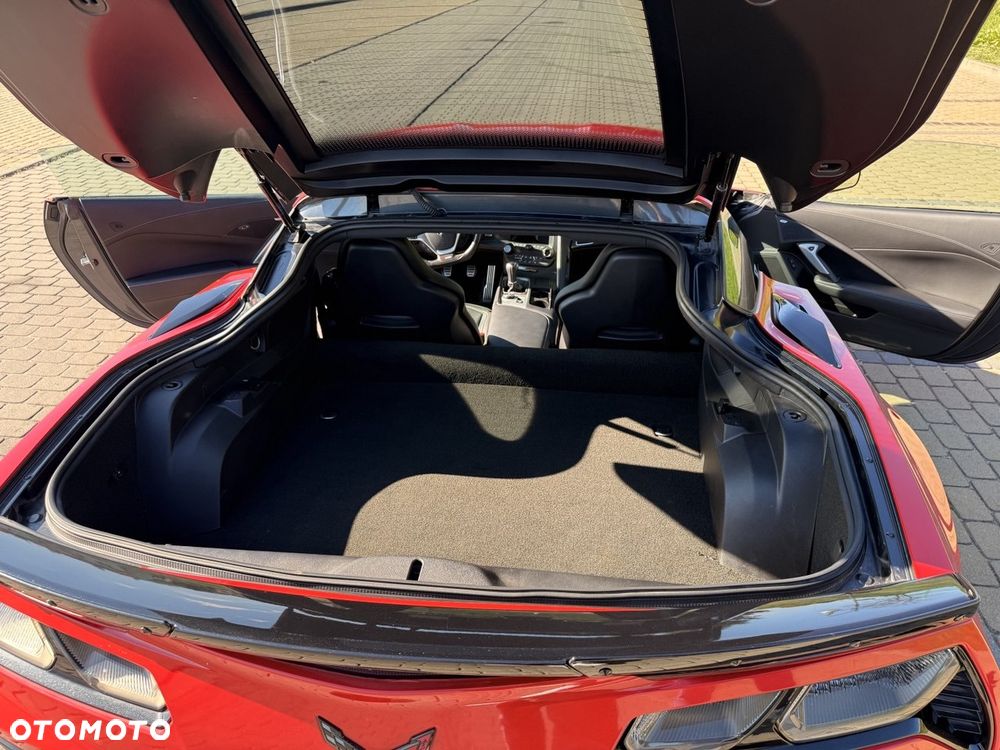 Chevrolet Corvette - 7