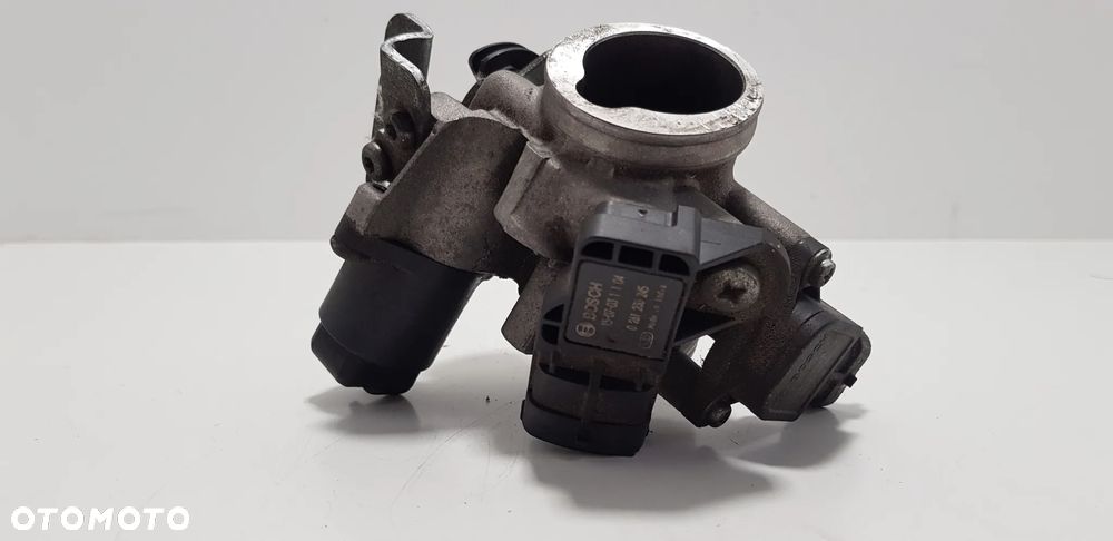 Peugeot Metropolis 400 Przepustnica - 1