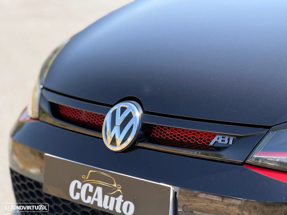 VW Golf - 9