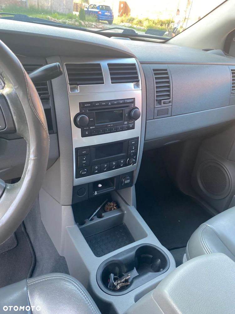 Dodge Durango 5.7 HEMI - 10