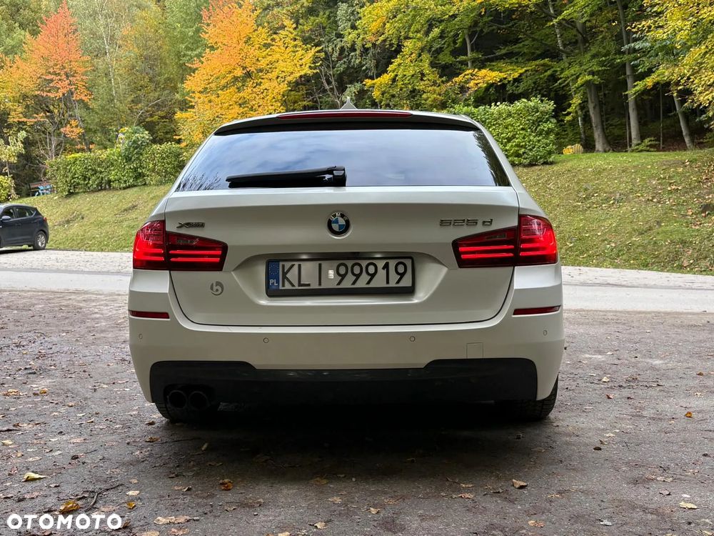 BMW Seria 5 525d xDrive Sport-Aut Luxury Line - 6
