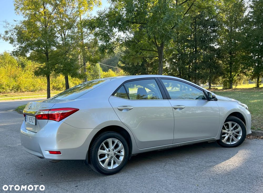 Toyota Corolla 1.6 Premium EU6 - 14