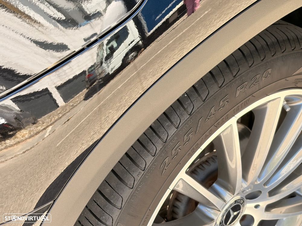 Mercedes-Benz GLC 200 d 4Matic 9G-TRONIC AMG Line - 17