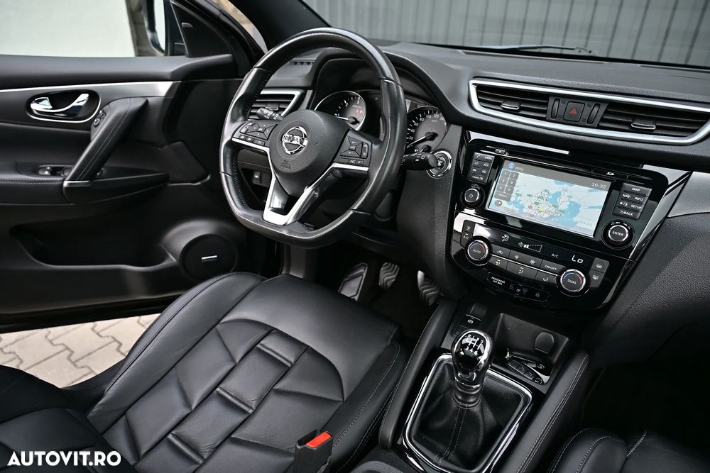 Nissan Qashqai 1.5 DCI TEKNA+ - 9
