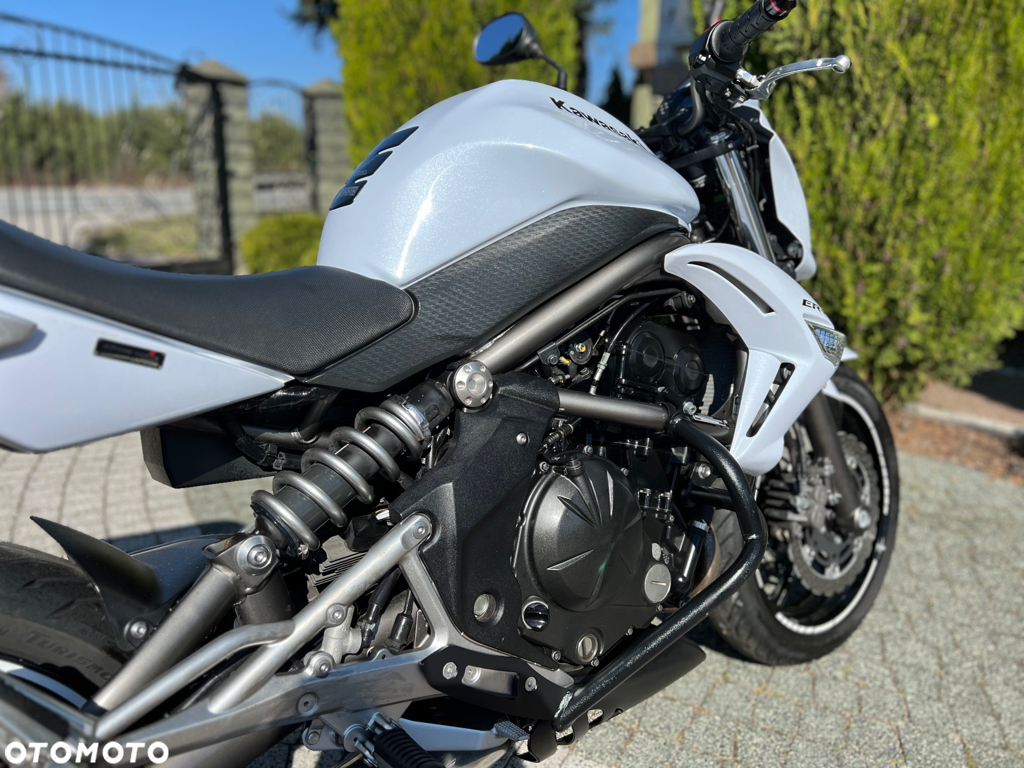Kawasaki ER - 15